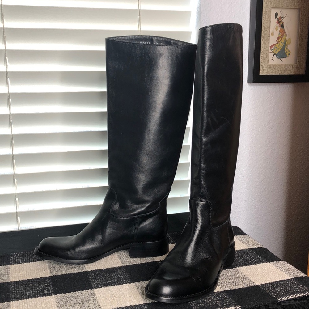 SUDINI Leather Slip On Knee High Boots 6.5 B